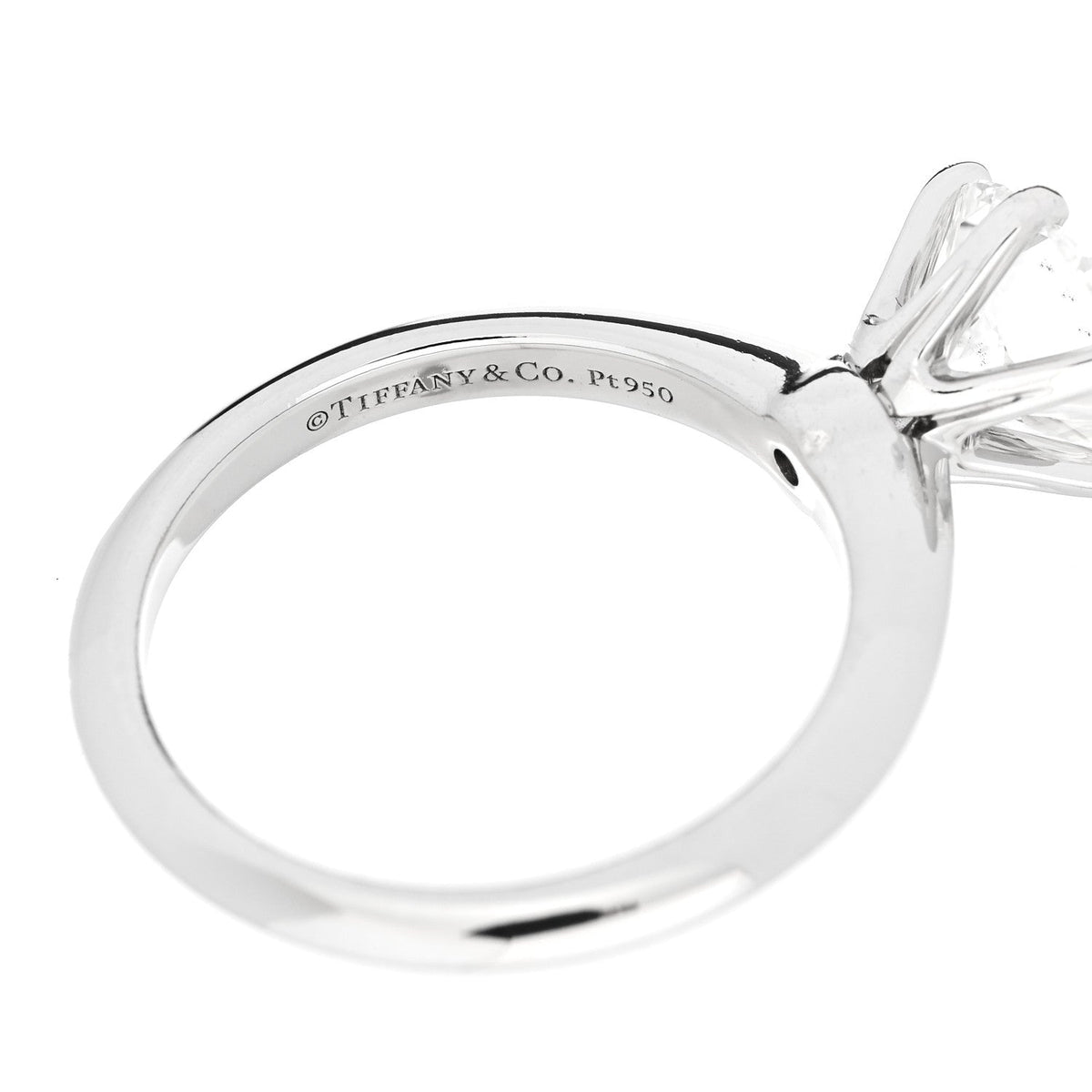 Platinum Diamond 1.67ct Solitaire Engagement Ring 51 5.75