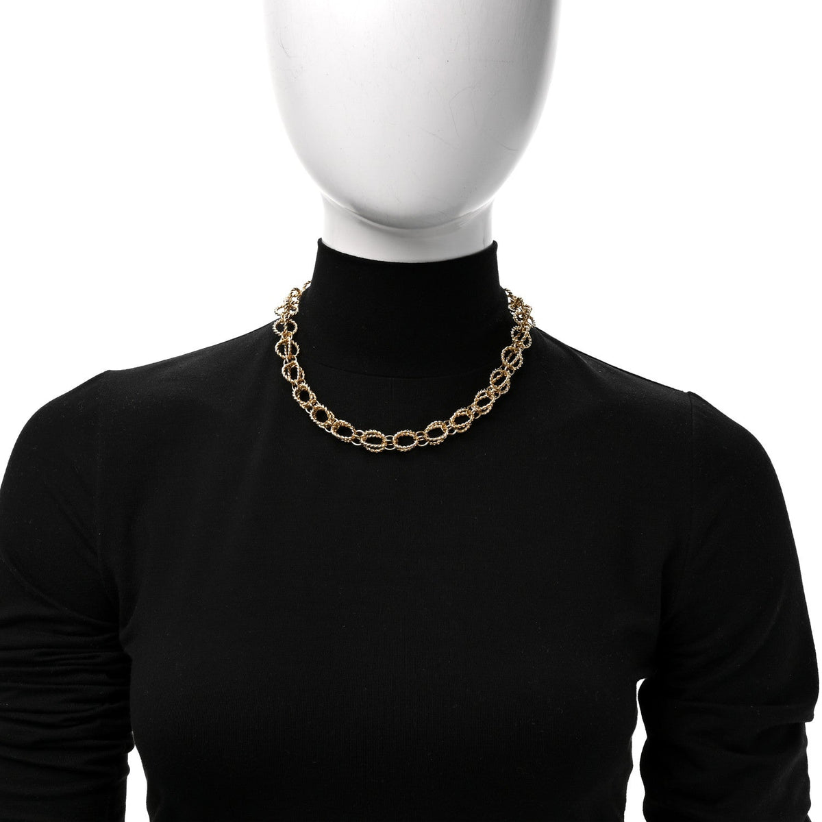 18K Yellow Gold Rope Circle Necklace