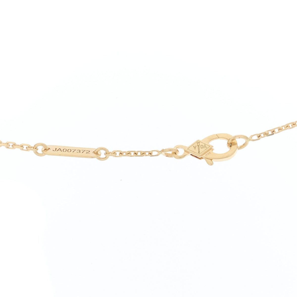 18K Yellow Gold Carnelian Vintage Alhambra Pendant Necklace