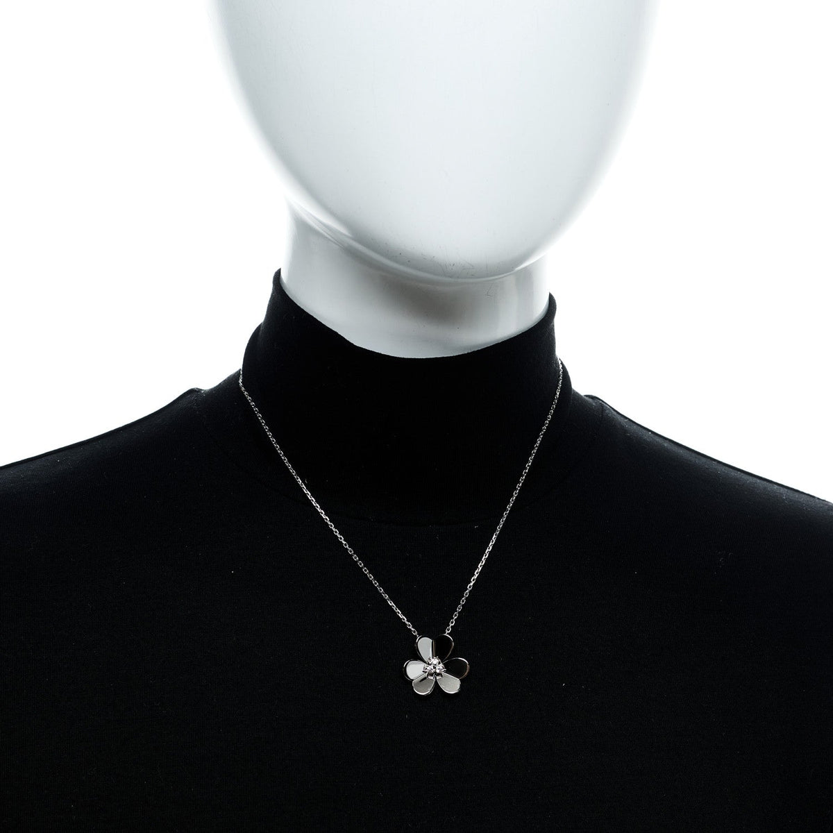 18K White Gold Diamond Large Frivole Pendant Necklace