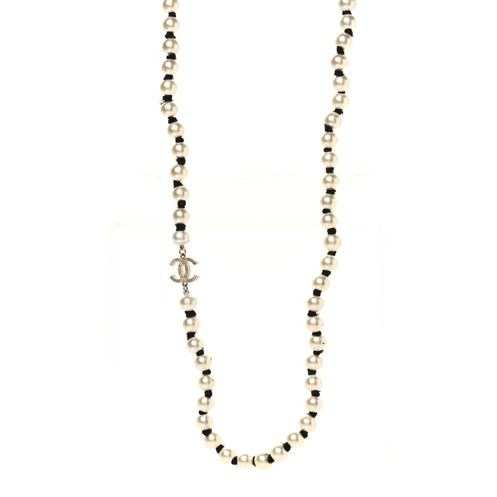 Pearl Grosgrain CC Long Necklace Gold