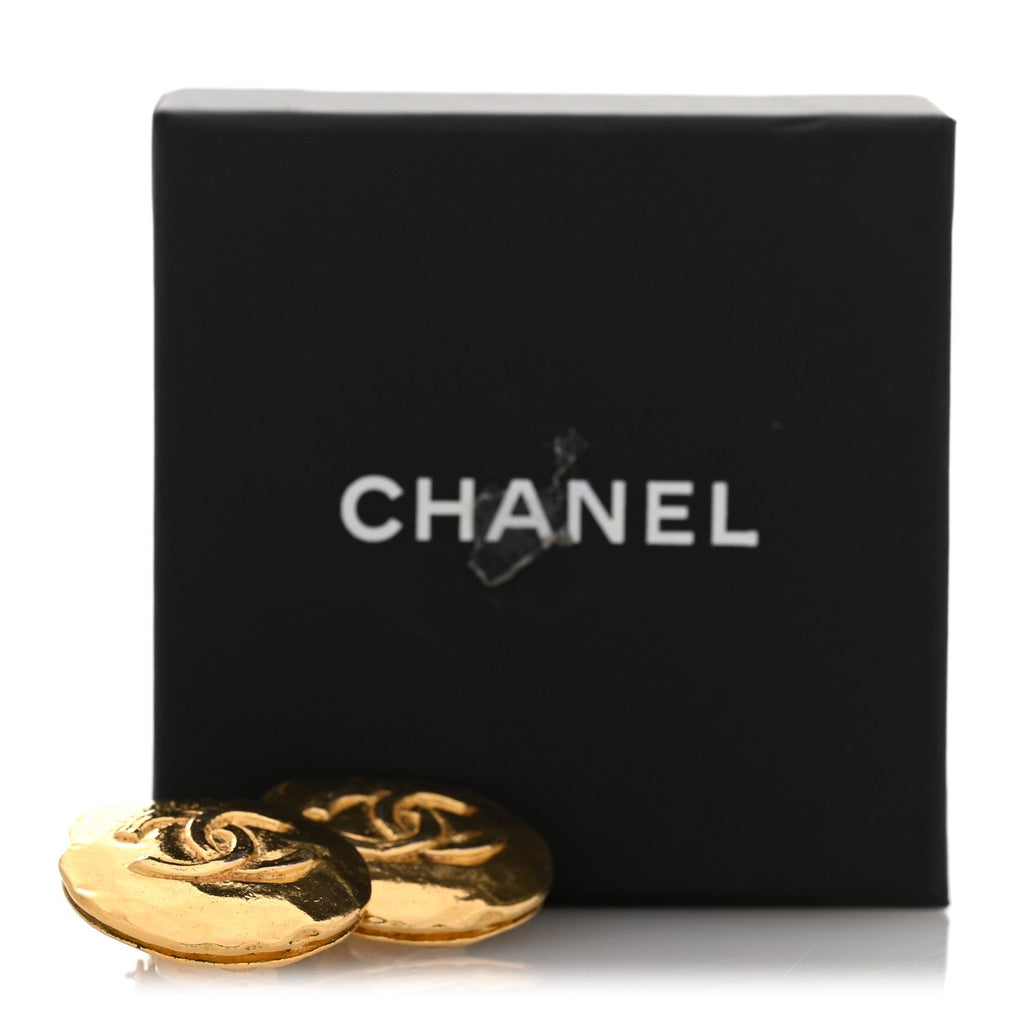 Round CC Clip On Earrings Gold
