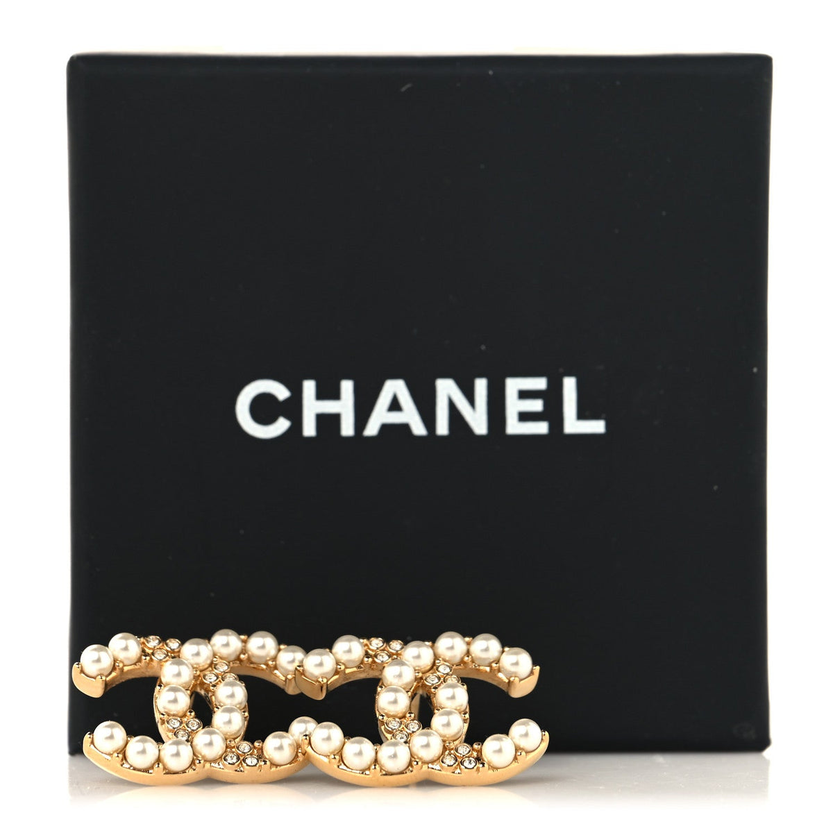 Metal Crystal Pearl CC Earrings Gold