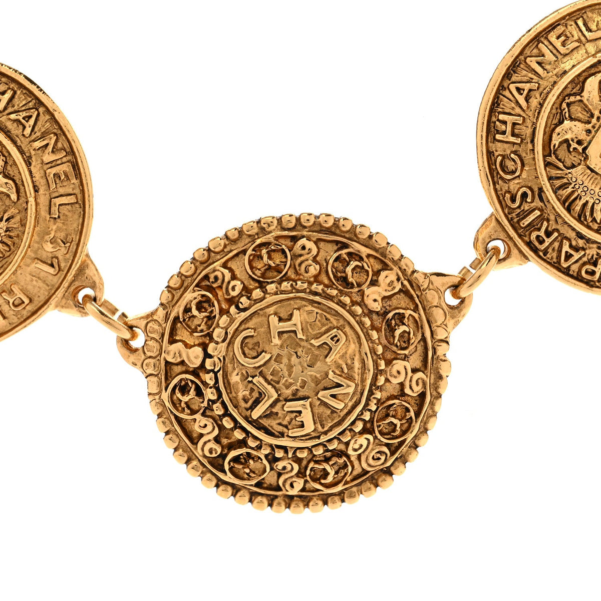 Metal CC Medallion Necklace Gold