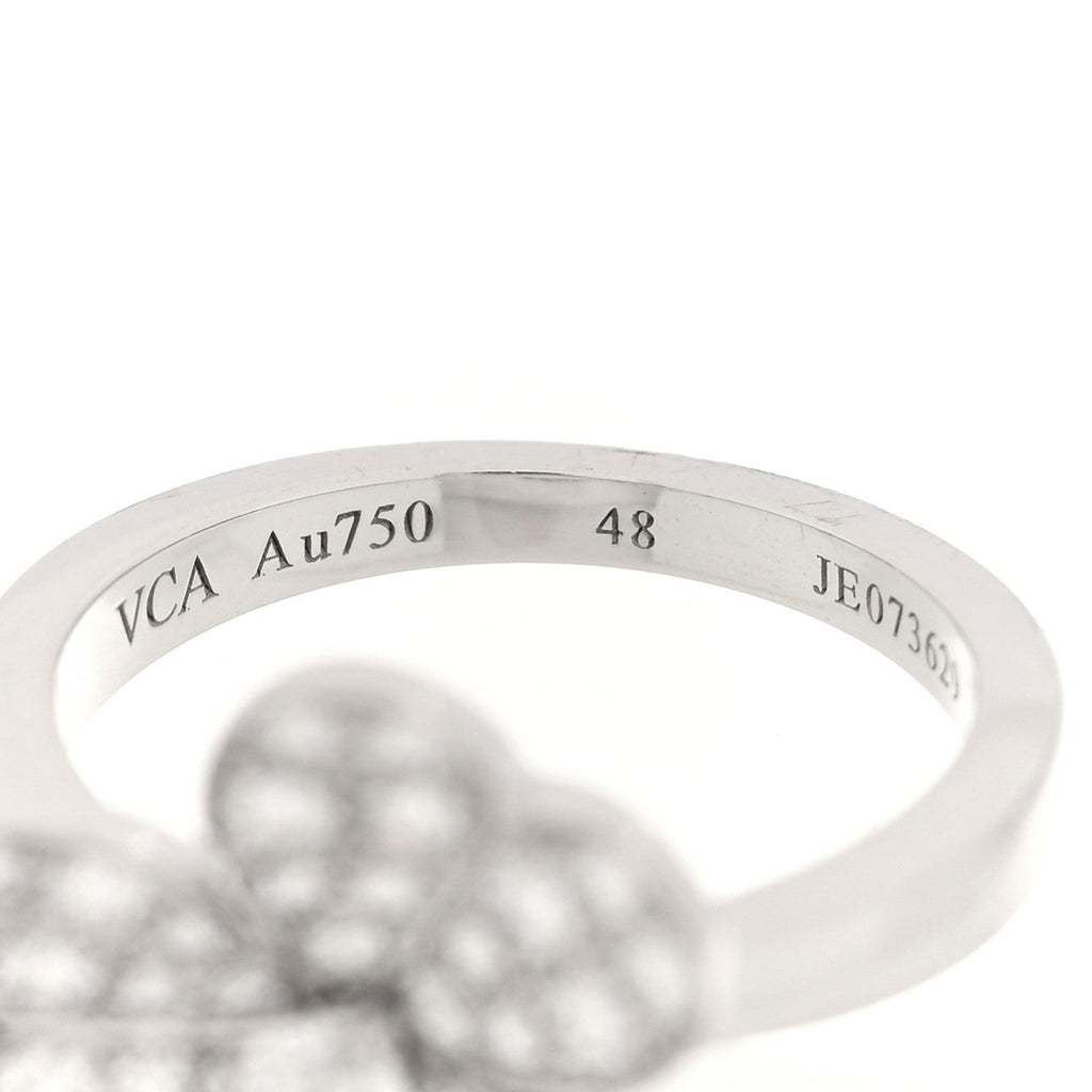 18K White Gold Diamond Small Frivole Ring 48 4.5