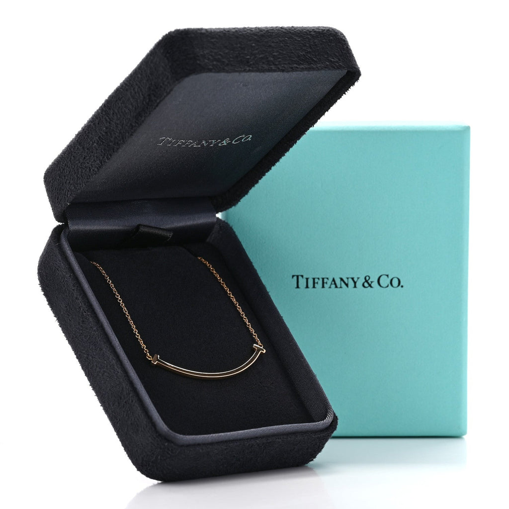 18K Rose Gold Small T Smile Pendant Necklace