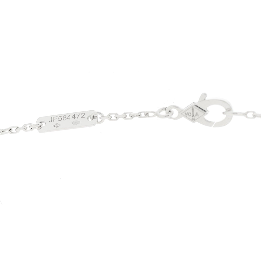 18K White Gold Diamond Lotus 3 Flowers Pendant Necklace