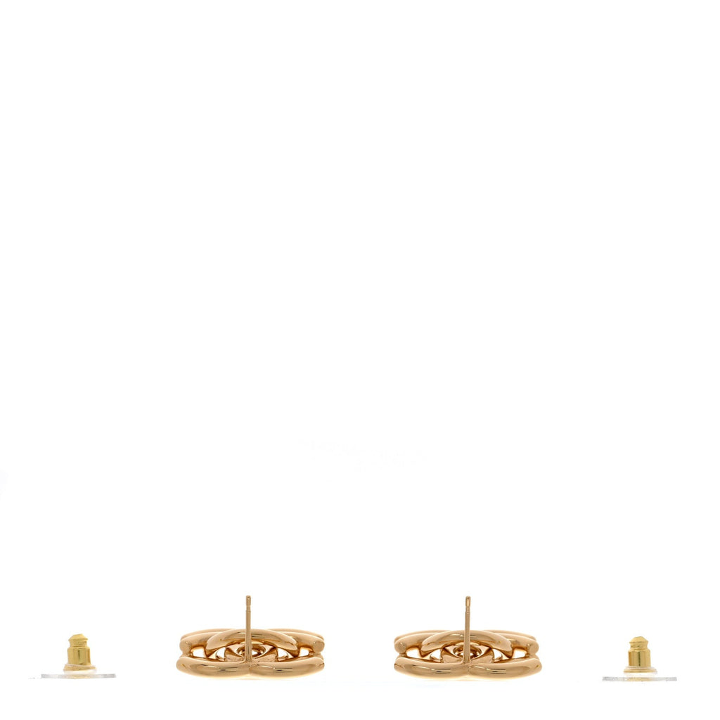 Metal CC Drop Earrings Gold