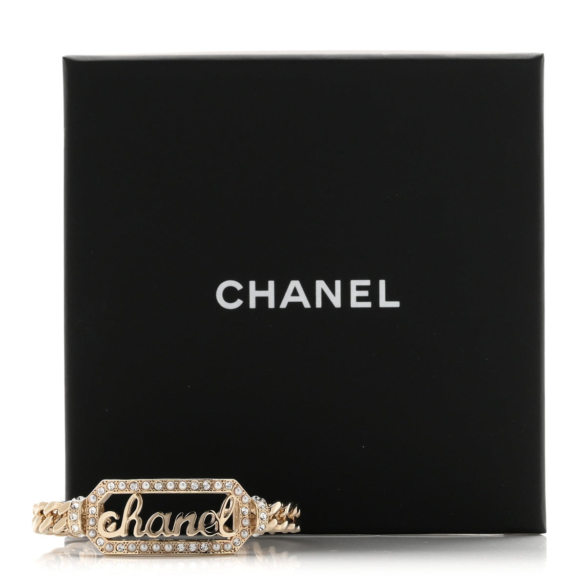 Crystal Pearl Logo Cuff Bracelet Gold