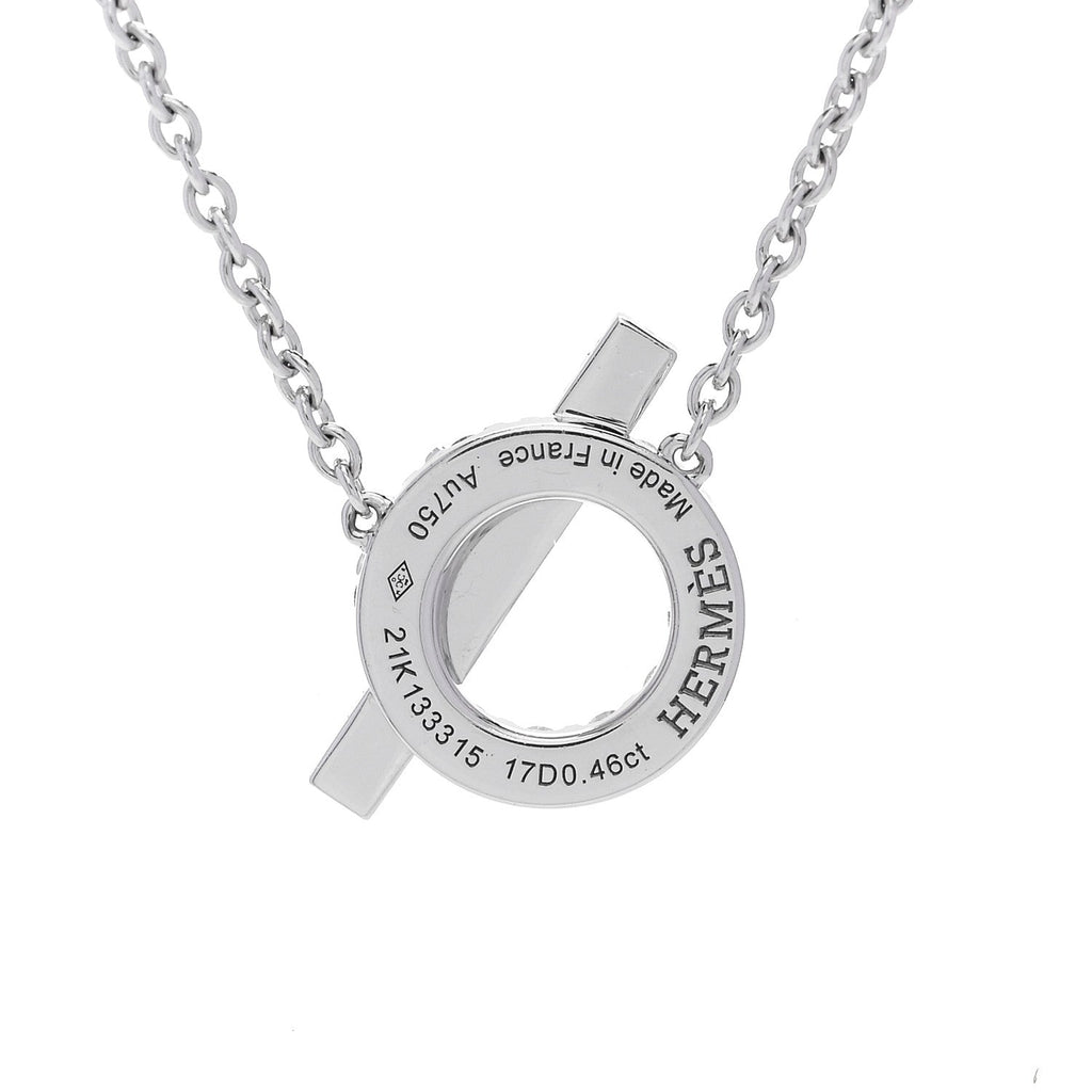 18K White Gold Diamond Finesse Pendant Necklace