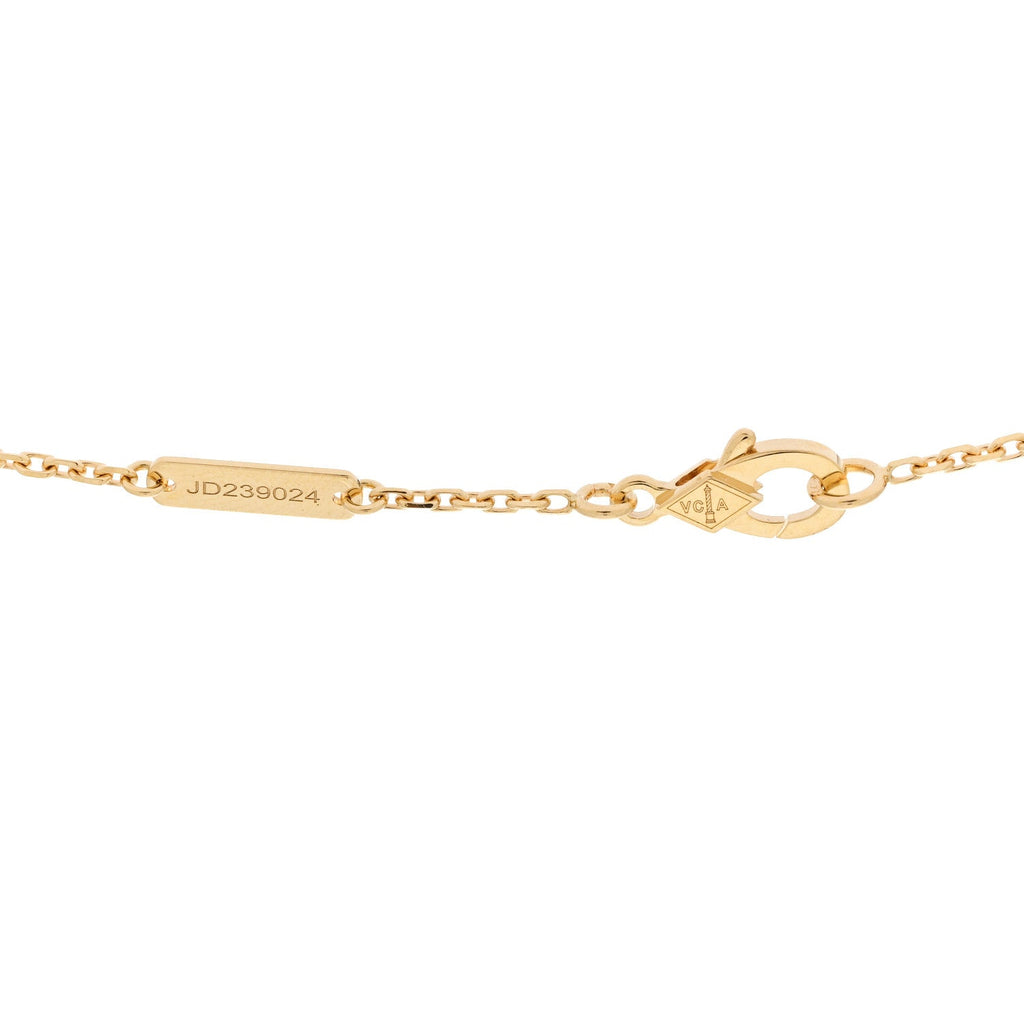 18K Yellow Gold Guilloche Vintage Alhambra Pendant Necklace