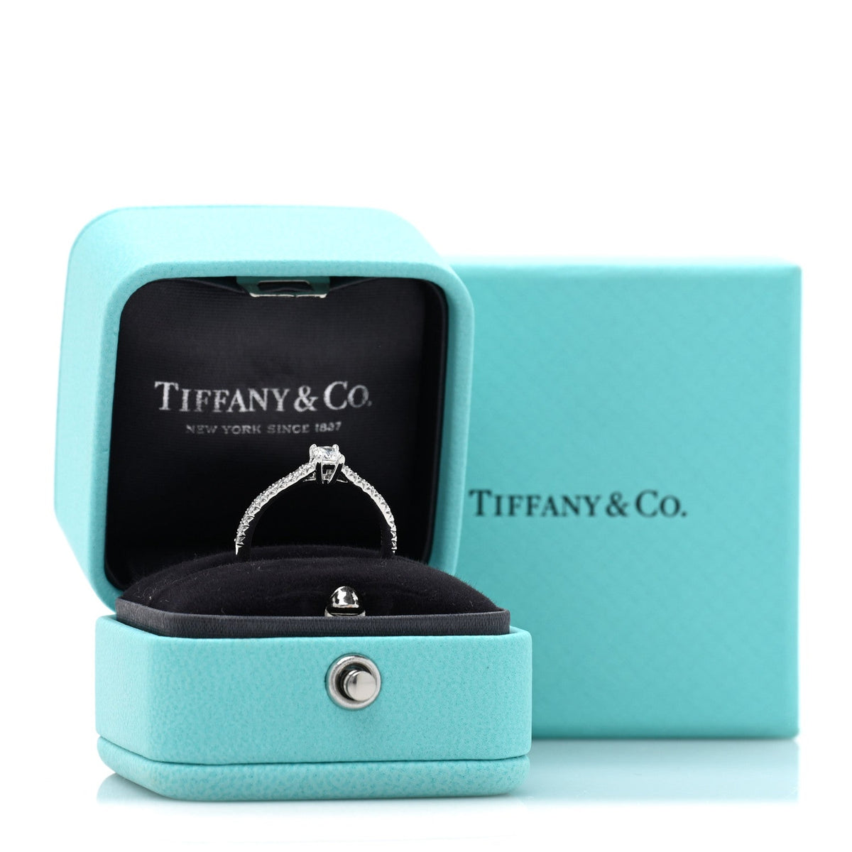 Platinum Diamond .20ct Novo Cushion Cut Engagement Ring 51 5.75