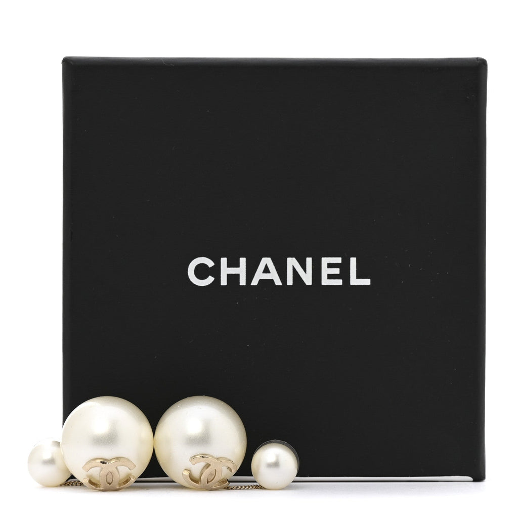 Pearl CC Chain Drop Earrings Gold