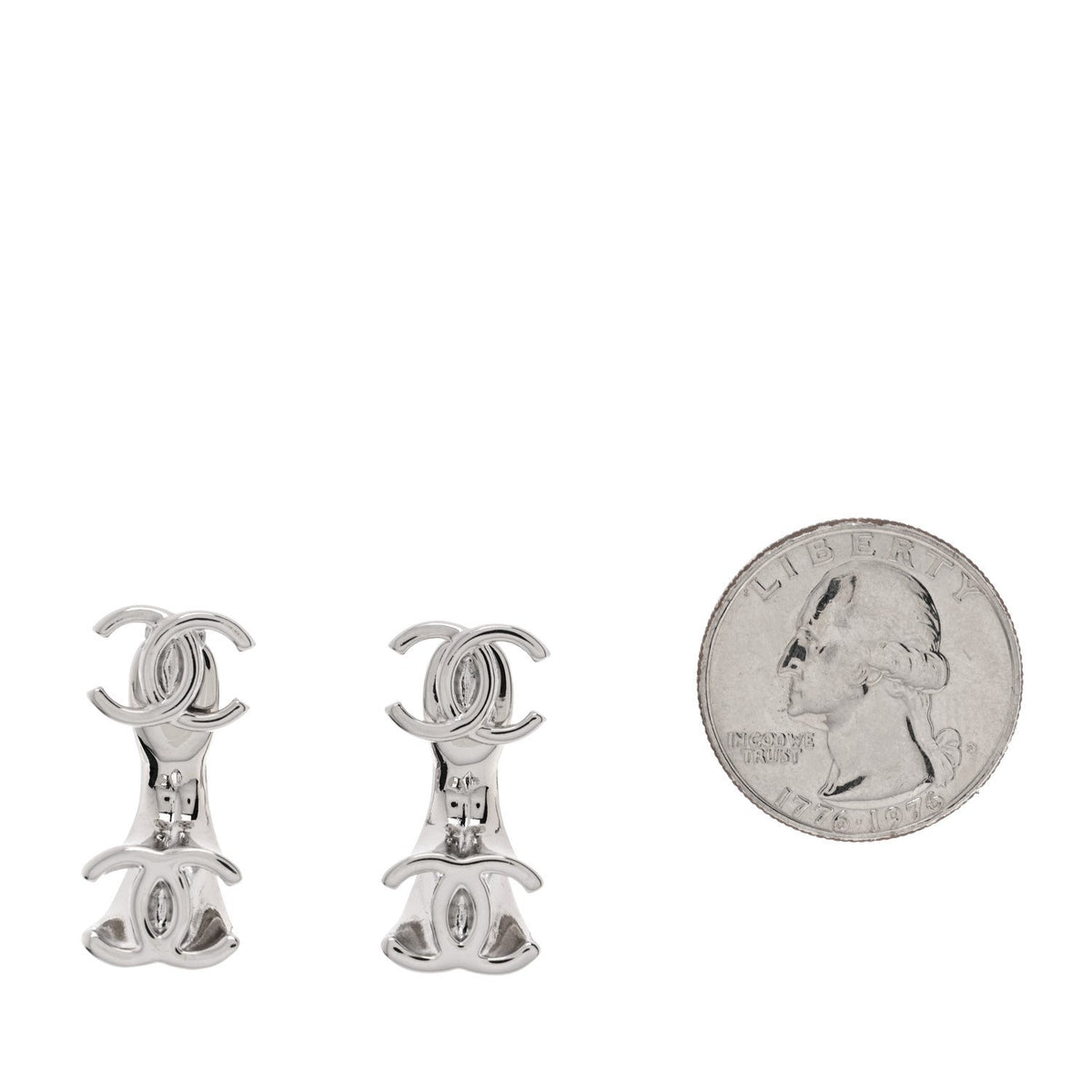 Metal Double CC Earrings Silver