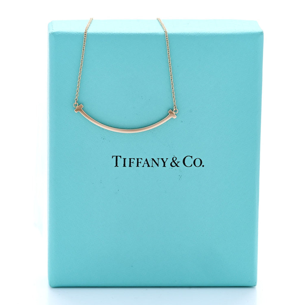 18K Rose Gold Small T Smile Pendant Necklace