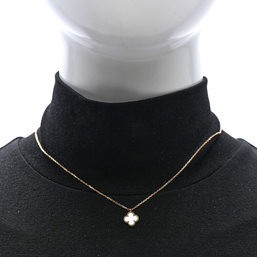 18K Yellow Gold Mother of Pearl Sweet Alhambra Pendant Necklace