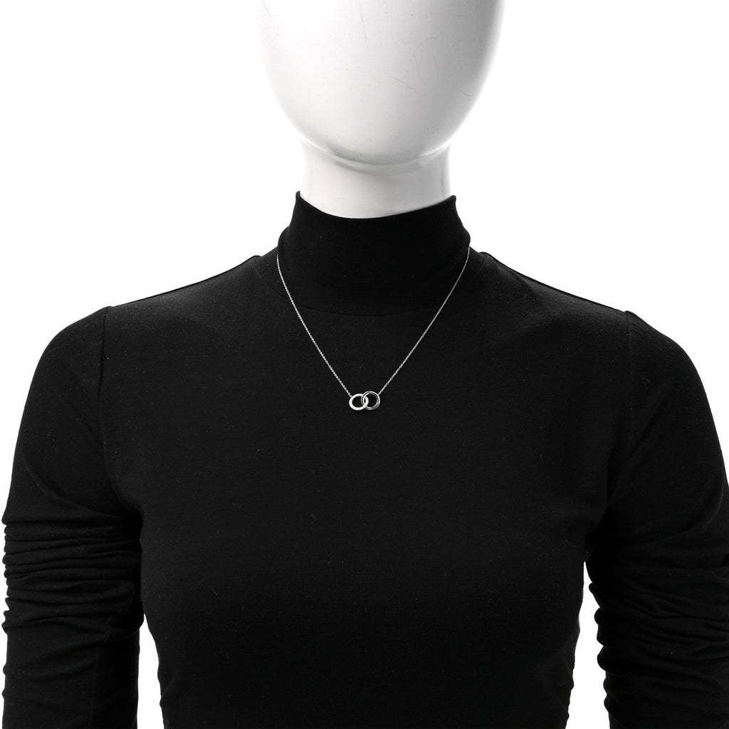 18K White Gold Diamond Double Interlocking Circles Pendant Necklace