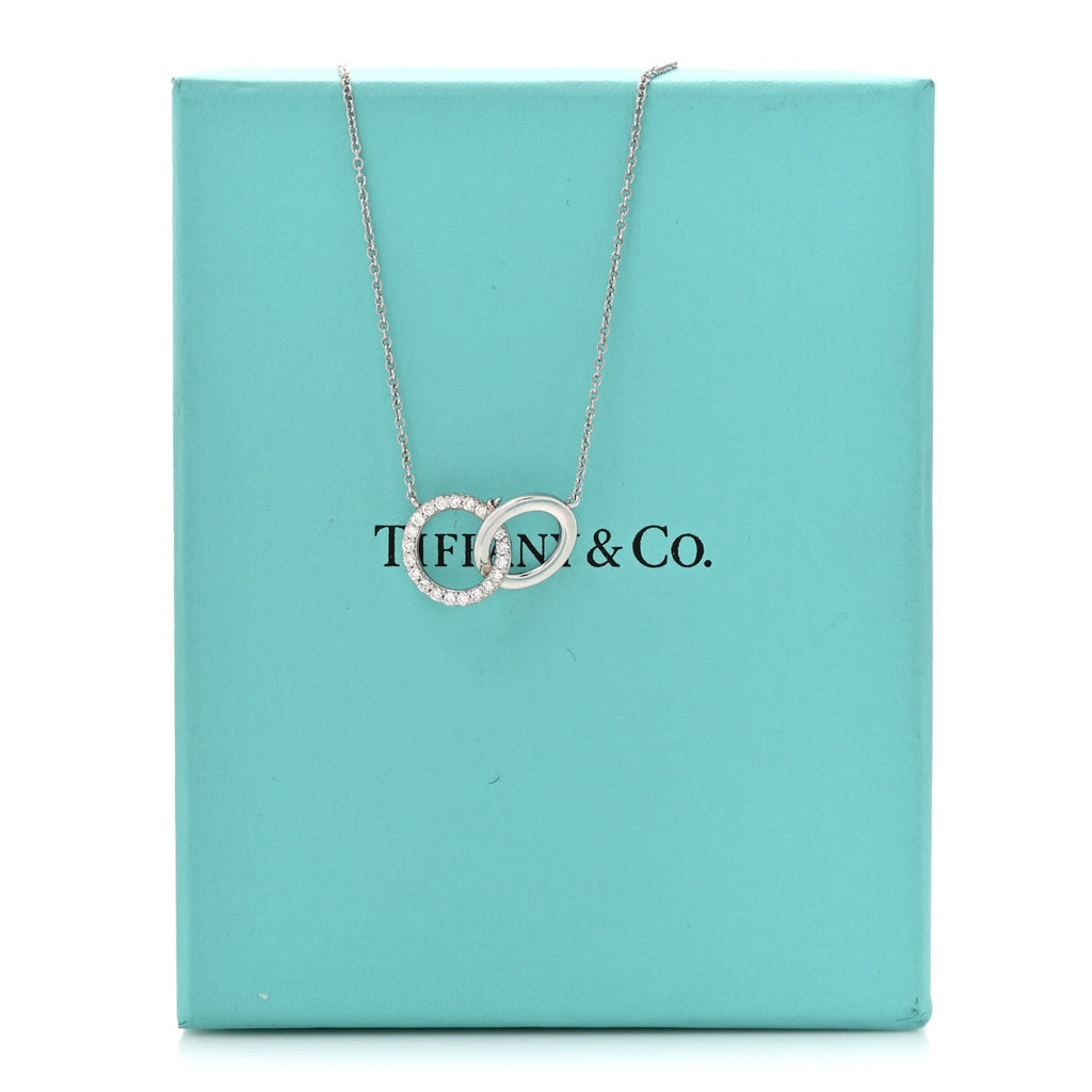18K White Gold Diamond Double Interlocking Circles Pendant Necklace