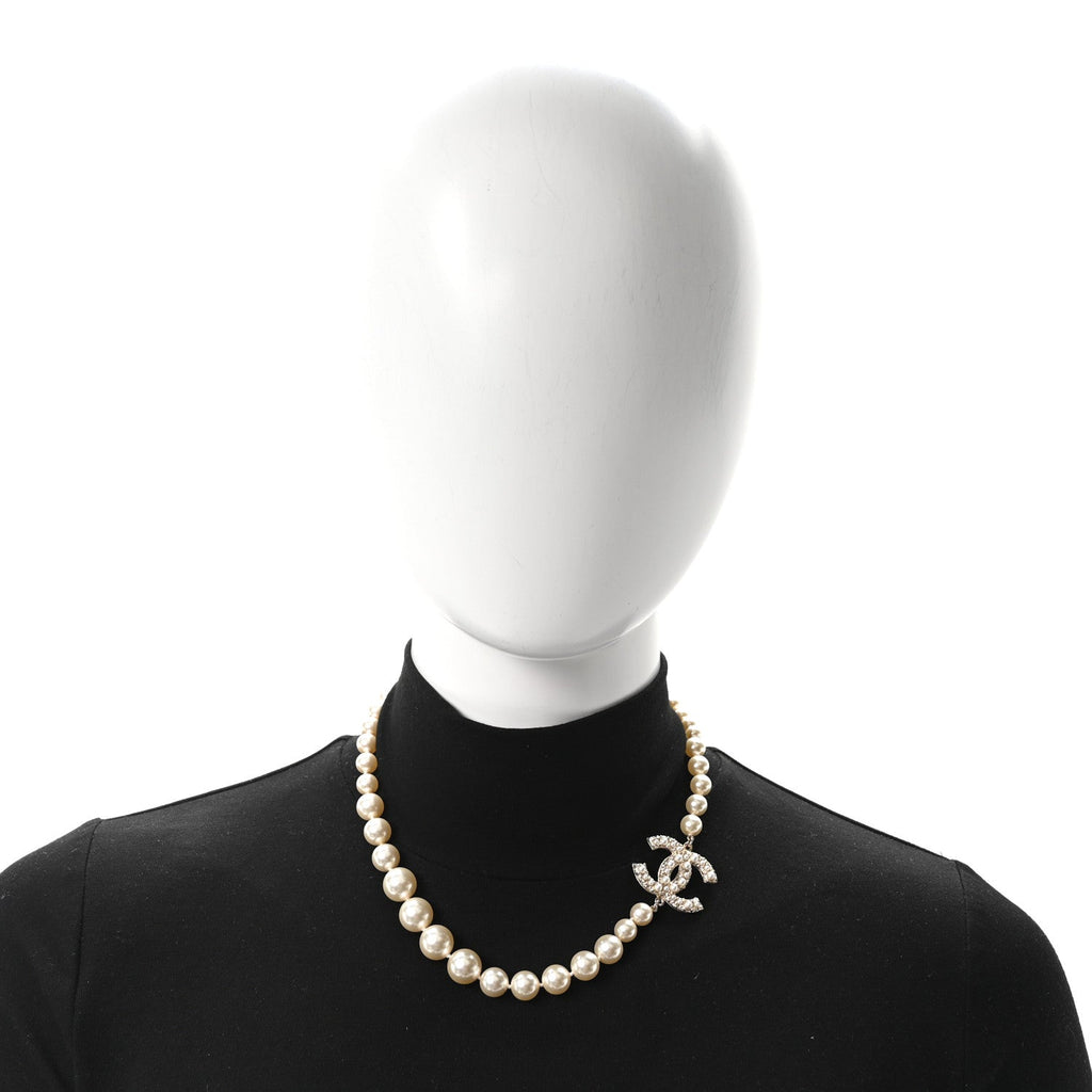 Pearl CC 100th Anniversary Necklace Light Gold