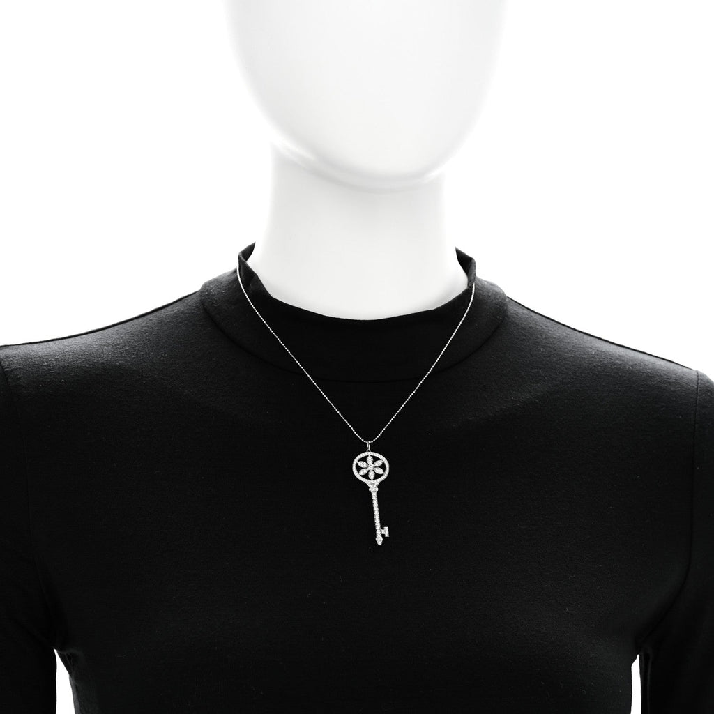 Platinum 18K White Gold Diamond Daisy Key Pendant Necklace