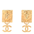 Metal CC Lion Earrings Gold