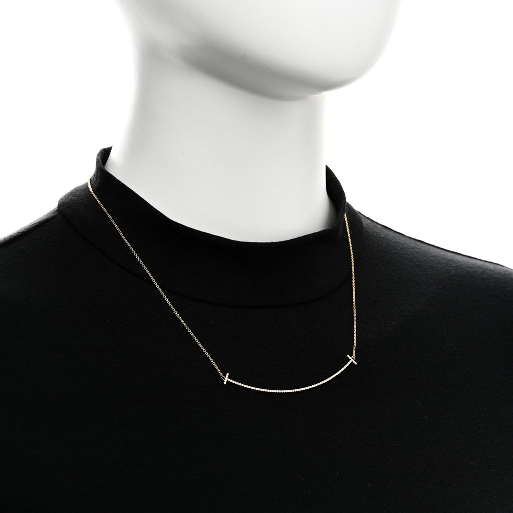 18K Yellow Gold Diamond Large T Smile Pendant Necklace