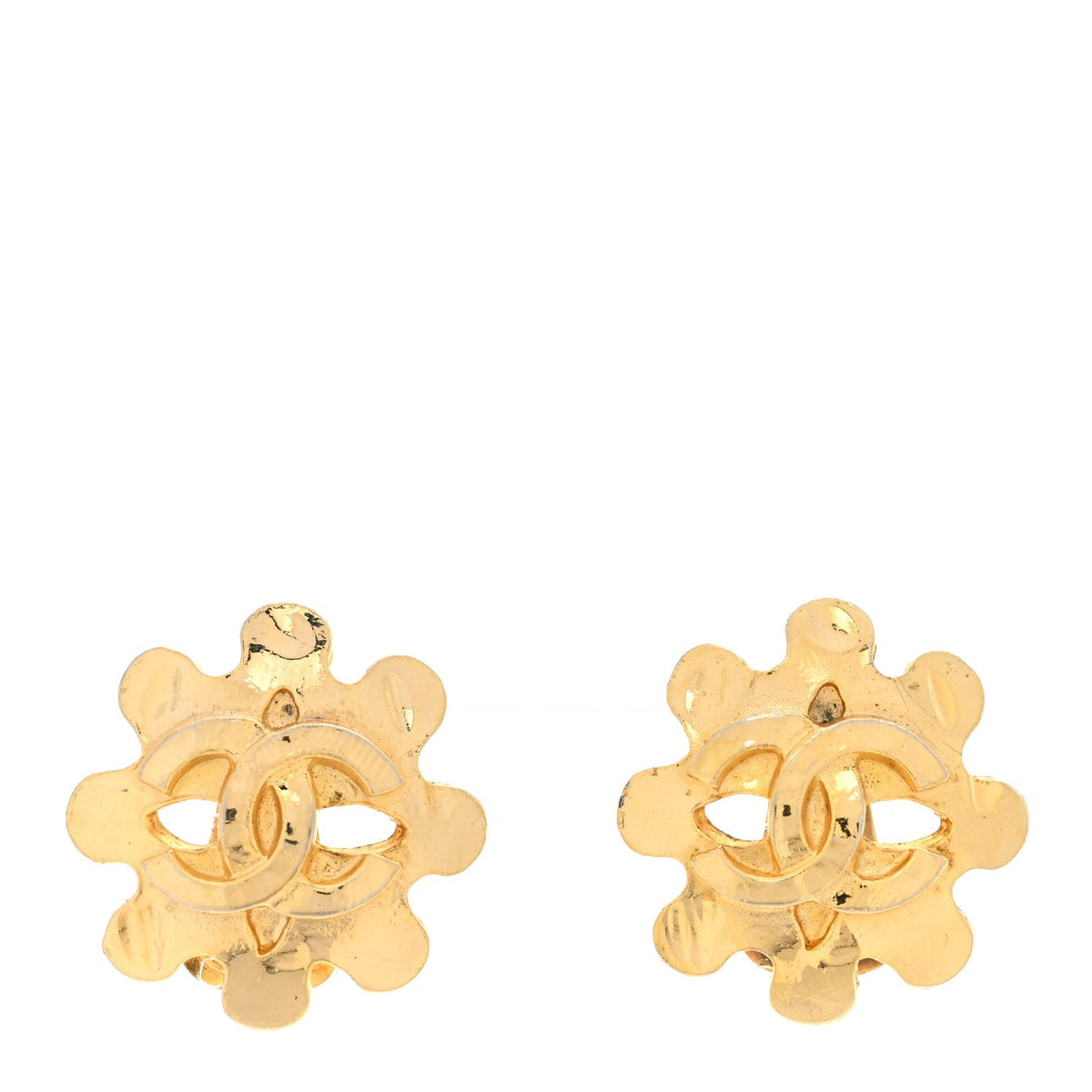 Metal Flower CC Clip On Earrings Gold