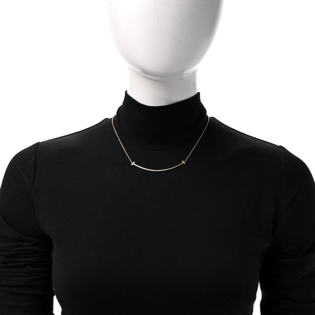18K Rose Gold Large T Smile Pendant Necklace